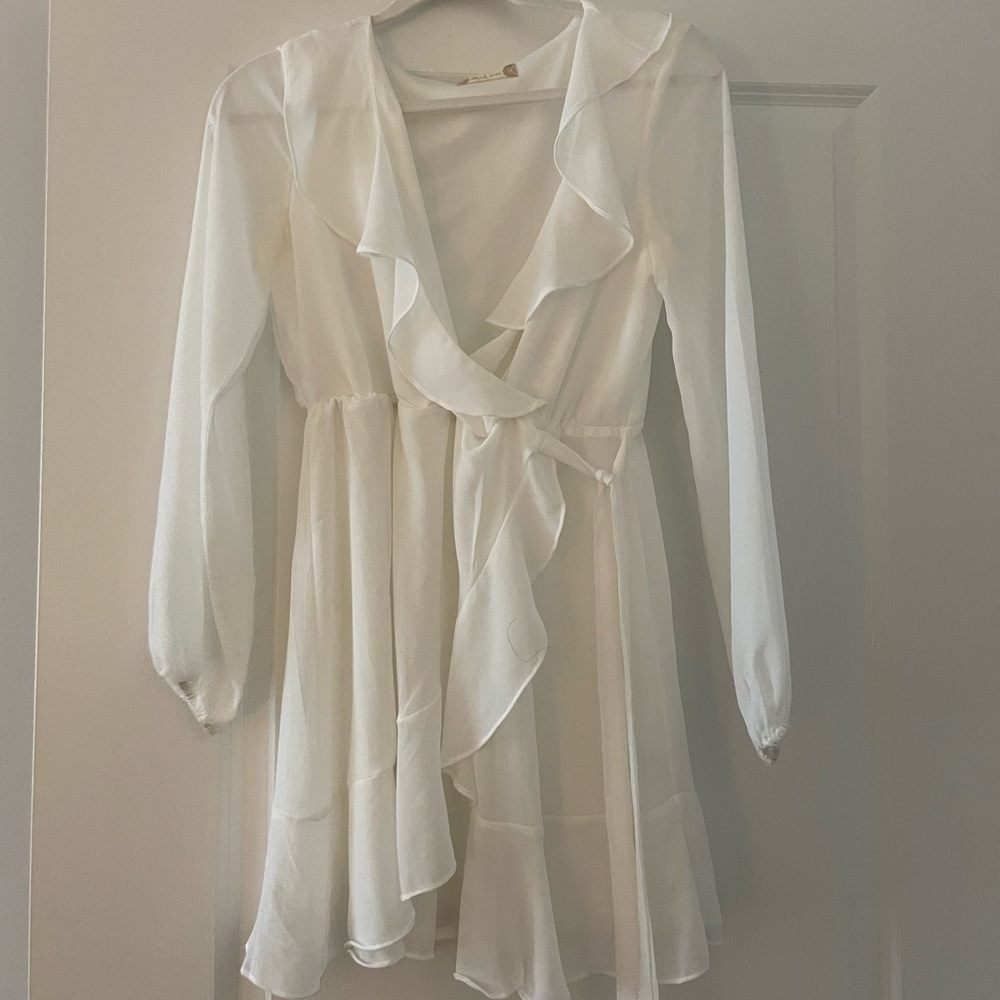 White dress - Altar’d State